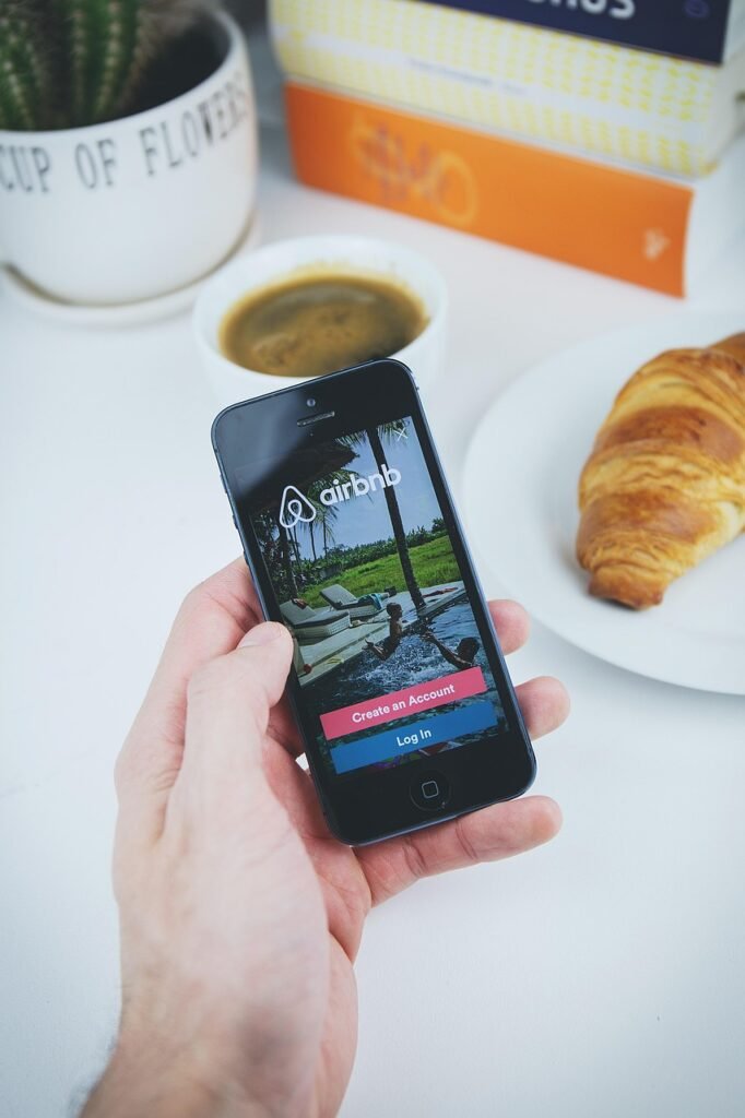 Nouvelles règles d’annulation Airbnb 2025